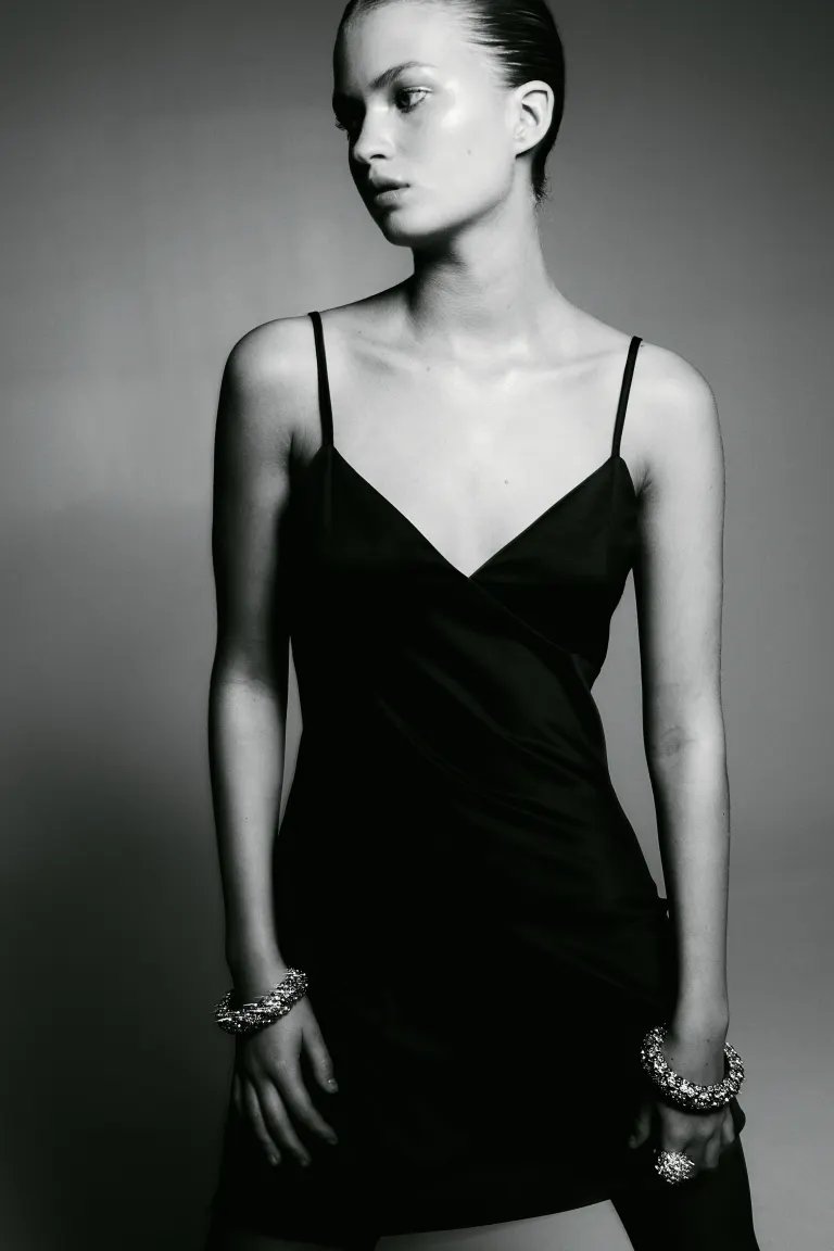 S(8XUR5R6C6Y[GDUC4S~S4E